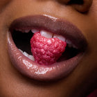 Mini Raspberry Crème - Soft Focus